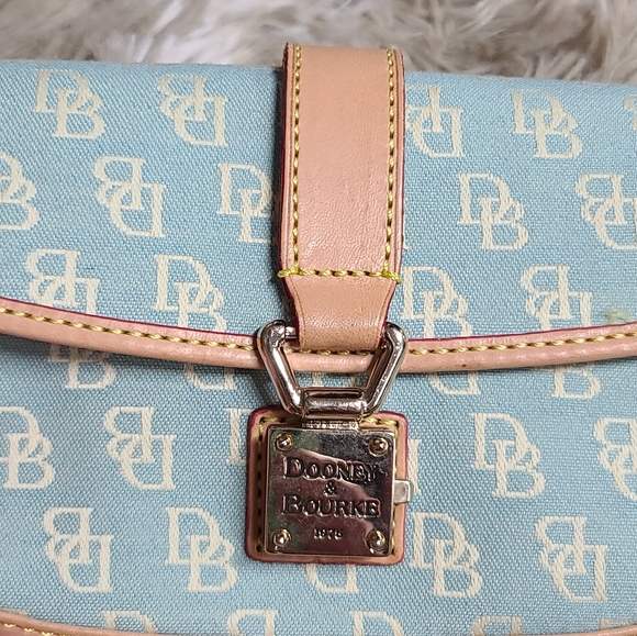 Dooney & Bourke Logo Wristlet - Picture 7 of 7